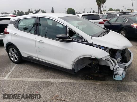 2020 Chevrolet Bolt EV LT с VIN 1G1FY6S05L4148606, выставлен на аукционе Copart как лот 48128553 с пробегом 31 098 миль миль и . История ставок и продаж доступна на DreamBid. Изображение 4.