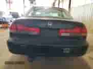 2001 Honda Accord EX z VIN 1HGCG16591A069137, wystawiony jako Copart lot #84871195 z przebiegiem 236 991 mil mil oraz Szkoda całkowita • Salvage title. Historia ofert i sprzedaży dostępna na DreamBid. Obrazek 6.