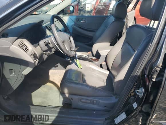 1999 Honda Accord EX with VIN 1HGCG1654XA012935, listed as a Copart auction lot 84449635 with 205,773 mi miles and Non repairable. Bid and sale history available at DreamBid. Image 7.