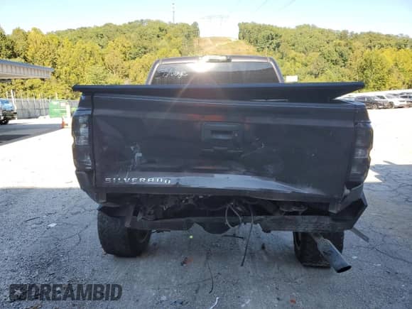 2014 Chevrolet Silverado 1500 LT z VIN 3GCUKREC4EG563493, wystawiony jako Copart lot #80069495 z przebiegiem Nie podano mil oraz Szkoda całkowita • Salvage title. Historia ofert i sprzedaży dostępna na DreamBid. Obrazek 6.