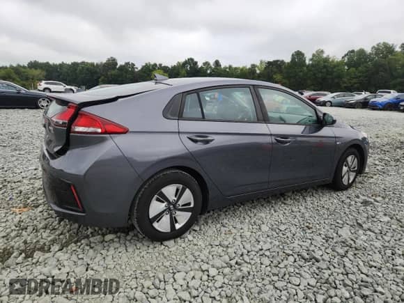2018 Hyundai Ioniq Blue с VIN KMHC65LC6JU076472, выставлен на аукционе Copart как лот 69455995 с пробегом 85 228 миль миль и Списание • Salvage title. История ставок и продаж доступна на DreamBid. Изображение 3.