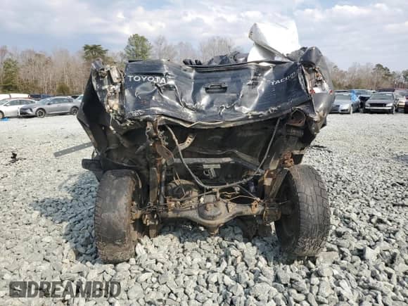 2004 Toyota Tacoma с VIN 5TEWM72N54Z434470, выставлен на аукционе Copart как лот 47183835 с пробегом Не указан миль и Списание • Salvage title. История ставок и продаж доступна на DreamBid. Изображение 6.
