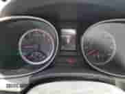 2015 Hyundai Santa Fe z VIN 5XYZTDLB8FG246090, wystawiony jako Copart lot #66717495 z przebiegiem 107 608 mil mil oraz Szkoda całkowita • Salvage title. Historia ofert i sprzedaży dostępna na DreamBid. Obrazek 9.