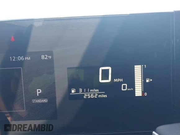 2025 Nissan Kicks S with VIN 3N8AP6BB5SL382215, listed as a IAAI auction lot 42701172 with 2,562 mi miles and . Bid and sale history available at DreamBid. Image 15.