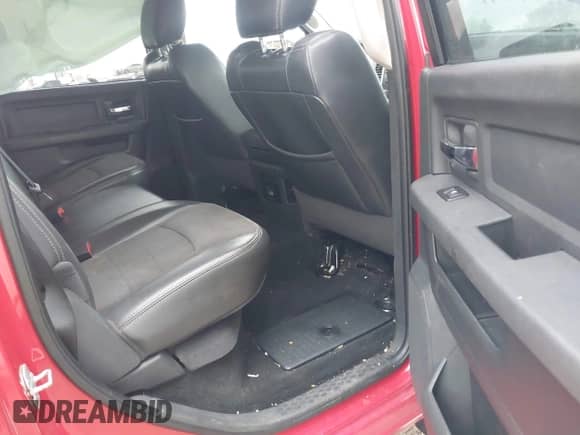 2011 Ram 1500 SLT with VIN 1D7RV1CTXBS557421, listed as a IAAI auction lot 42149415 with 119,968 mi miles and . Bid and sale history available at DreamBid. Image 8.