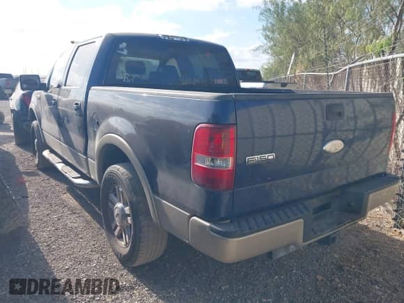 2008 Ford F-150 XLT with VIN 1FTPW12V88KB39269, listed as a IAAI auction lot 43407235 with 174,411 mi miles and . Bid and sale history available at DreamBid. Image 3.