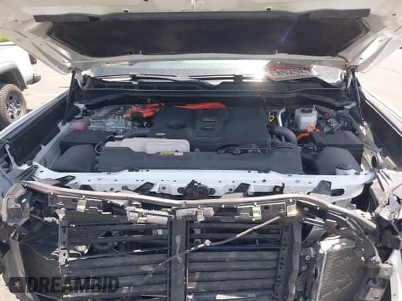2023 Toyota Tundra Limited Hybrid z VIN 5TFJC5DBXPX037076, wystawiony jako IAAI lot #42324604 z przebiegiem 39 900 mil mil oraz . Historia ofert i sprzedaży dostępna na DreamBid. Obrazek 10.