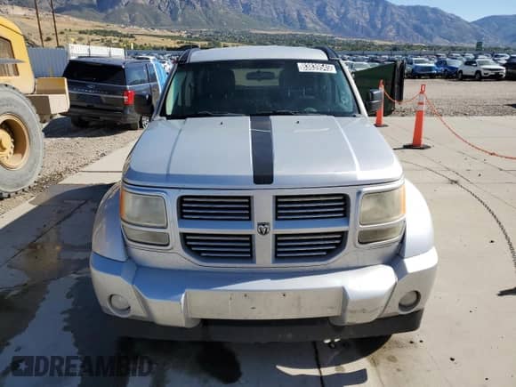 2011 Dodge Nitro Heat with VIN 1D4PU4GK2BW601396, listed as a Copart auction lot 83839545 with 200,186 mi miles and Clean title. Bid and sale history available at DreamBid. Image 5.