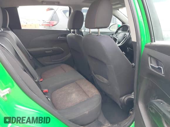 2017 Chevrolet Sonic LT с VIN 1G1JD6SB1H4163702, выставлен на аукционе IAAI как лот 41919183 с пробегом 96 748 миль миль и . История ставок и продаж доступна на DreamBid. Изображение 8.