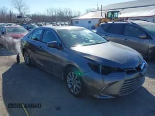 2016 Toyota Camry LE z VIN 4T1BD1FK3GU192587, wystawiony jako IAAI lot #41637018 z przebiegiem 123 111 mil mil oraz . Historia ofert i sprzedaży dostępna na DreamBid. Obrazek 1.