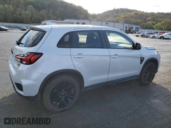 2022 Mitsubishi Outlander ES z VIN JA4ARUAU9NU021782, wystawiony jako Copart lot #87249595 z przebiegiem 48 476 mil mil oraz Nie do naprawy • Non repairable. Historia ofert i sprzedaży dostępna na DreamBid. Obrazek 3.