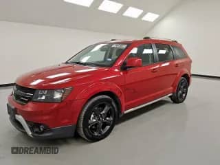 2018 Dodge Journey Crossroad with VIN 3C4PDCGB7JT305866, listed as a Copart auction lot 82154135 with 204,984 mi miles and Clean title. Bid and sale history available at DreamBid. Image 1.