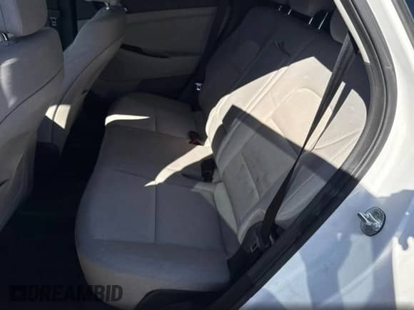2018 Hyundai Tucson SE с VIN KM8J2CA44JU730940, выставлен на аукционе Copart как лот 87129025 с пробегом 147 421 миль миль и Чистый • Clean title. История ставок и продаж доступна на DreamBid. Изображение 6.