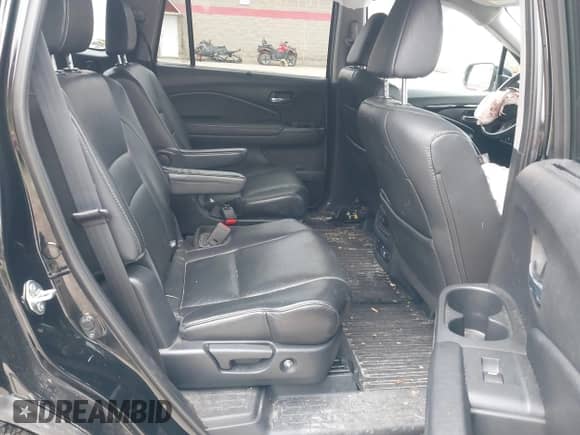 2020 Honda Pilot Elite z VIN 5FNYF6H0XLB003034, wystawiony jako IAAI lot #41945519 z przebiegiem 47 605 mil mil oraz . Historia ofert i sprzedaży dostępna na DreamBid. Obrazek 8.