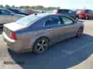 2012 Chevrolet Malibu 1LT z VIN 1G1ZC5EU8CF288089, wystawiony jako IAAI lot #43443742 z przebiegiem 195 894 mil mil oraz . Historia ofert i sprzedaży dostępna na DreamBid. Obrazek 4.