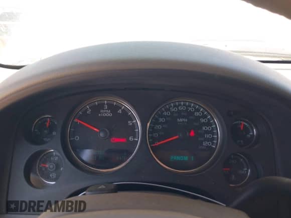 2011 Chevrolet Suburban with VIN 1GNWKMEG3BR250386, listed as a IAAI auction lot 42369109 with 222,821 mi miles and . Bid and sale history available at DreamBid. Image 7.