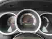 2014 Toyota Tacoma с VIN 5TFNX4CN8EX042382, выставлен на аукционе Copart как лот 84870715 с пробегом 95 389 миль миль и Списание • Salvage title. История ставок и продаж доступна на DreamBid. Изображение 9.