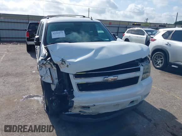 2007 Chevrolet Tahoe LS с VIN 1GNFC13C47J400992, выставлен на аукционе IAAI как лот 42513173 с пробегом 88 247 миль миль и . История ставок и продаж доступна на DreamBid. Изображение 6.