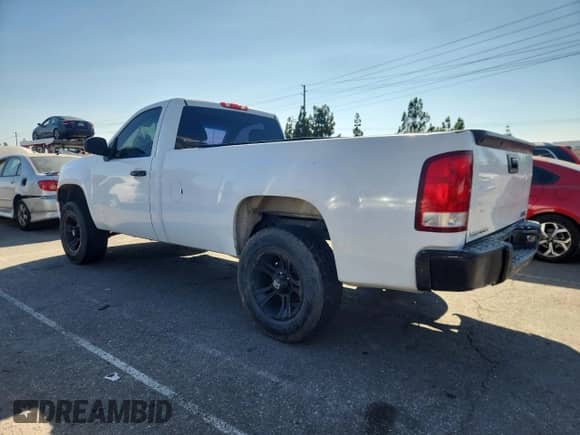 2008 GMC Sierra 1500 Work Truck с VIN 1GTEC14X68Z126834, выставлен на аукционе Copart как лот 81314705 с пробегом 282 819 миль миль и Чистый • Clean title. История ставок и продаж доступна на DreamBid. Изображение 2.