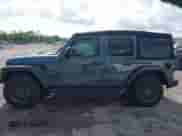 2024 Jeep Wrangler Willys с VIN 1C4PJXDG8RW334590, выставлен на аукционе IAAI как лот 42483813 с пробегом 8 575 миль миль и . История ставок и продаж доступна на DreamBid. Изображение 14.