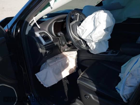 2020 Jeep Grand Cherokee Summit с VIN 1C4RJFJT4LC111122, выставлен на аукционе IAAI как лот 41235987 с пробегом 179 629 миль миль и . История ставок и продаж доступна на DreamBid. Изображение 5.