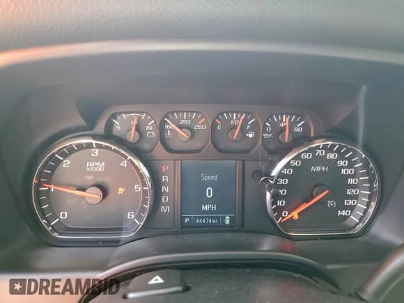2016 Chevrolet Silverado 1500 Work Truck z VIN 1GCRCNEH4GZ300771, wystawiony jako Copart lot #71858665 z przebiegiem 44 474 mil mil oraz Szkoda całkowita • Salvage title. Historia ofert i sprzedaży dostępna na DreamBid. Obrazek 9.