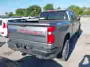 2020 Chevrolet Silverado 1500 Custom с VIN 1GCUYBEF1LZ201263, выставлен на аукционе IAAI как лот 42021668 с пробегом 80 408 миль миль и . История ставок и продаж доступна на DreamBid. Изображение 16.