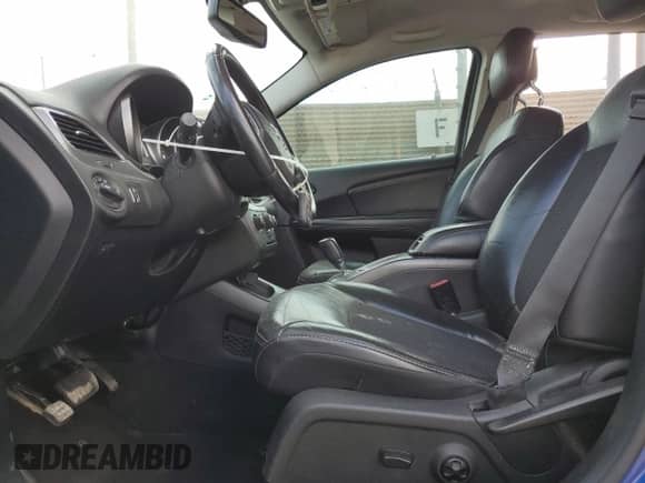 2015 Dodge Journey Crossroad with VIN 3C4PDCGG0FT714312, listed as a Copart auction lot 71884135 with 129,844 mi miles and Salvage title. Bid and sale history available at DreamBid. Image 7.