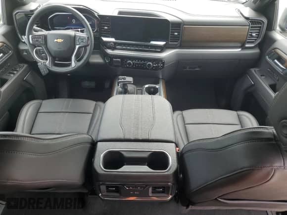 2025 Chevrolet Silverado 1500 с VIN 3GCPAFE86SG372809, выставлен на аукционе Copart как лот 80933625 с пробегом Не указан миль и Списание • Salvage title. История ставок и продаж доступна на DreamBid. Изображение 8.