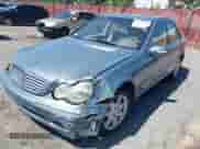 2004 Mercedes-Benz C 320 with VIN WDBRF64J34F501106, listed as a IAAI auction lot 42313795 with 81,476 mi miles and . Bid and sale history available at DreamBid. Image 2.