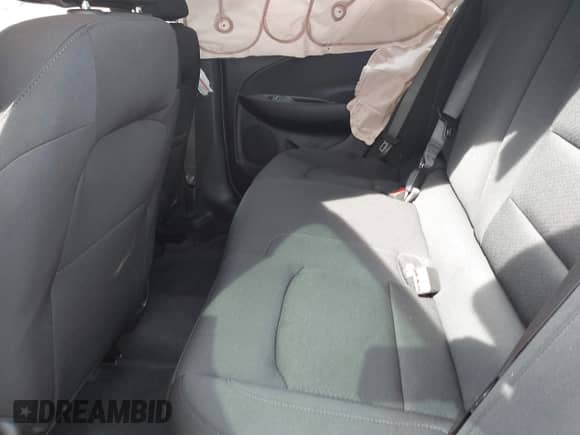 2025 Chevrolet Malibu LS с VIN 1G1ZB5ST9SF106638, выставлен на аукционе IAAI как лот 43109192 с пробегом 16 341 миль миль и . История ставок и продаж доступна на DreamBid. Изображение 8.