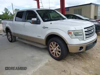 2014 Ford F-150 XLT z VIN 1FTFW1CT6EKD72555, wystawiony jako IAAI lot #43255896 z przebiegiem 157 526 mil mil oraz . Historia ofert i sprzedaży dostępna na DreamBid. Obrazek 1.