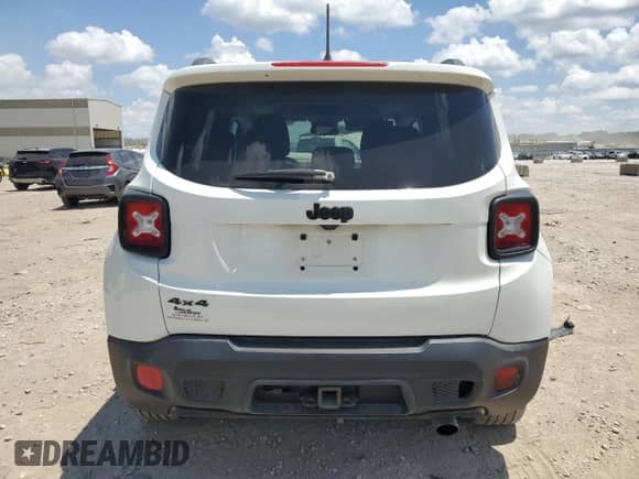 2017 Jeep Renegade Latitude with VIN ZACCJBBB6HPE71953, listed as a Copart auction lot 62643895 with 176,263 mi miles and Salvage title. Bid and sale history available at DreamBid. Image 6.