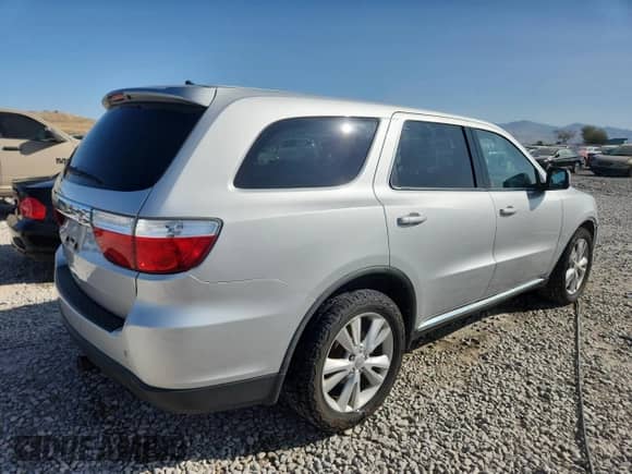 2011 Dodge Durango Express z VIN 1D4RE2GG3BC621941, wystawiony jako Copart lot #81234045 z przebiegiem 239 014 mil mil oraz Szkoda całkowita • Salvage title. Historia ofert i sprzedaży dostępna na DreamBid. Obrazek 3.