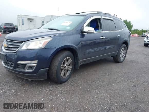 2015 Chevrolet Traverse LT with VIN 1GNKVGKD1FJ299608, listed as a IAAI auction lot 42443788 with 135,254 mi miles and . Bid and sale history available at DreamBid. Image 2.