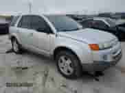 2004 Saturn VUE V6 with VIN 5GZCZ63424S823185, listed as a Copart auction lot 52422295 with 171,362 mi miles and Clean title. Bid and sale history available at DreamBid. Image 4.