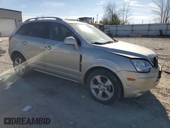 2014 Chevrolet Captiva Sport LT с VIN 3GNAL3EK6ES597945, выставлен на аукционе Copart как лот 77646144 с пробегом 117 166 миль миль и На запчасти • Non repairable. История ставок и продаж доступна на DreamBid. Изображение 4.