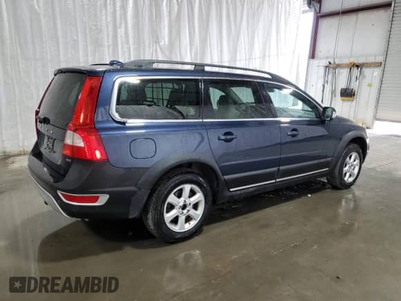 2012 Volvo XC70 3.2L z VIN YV4940BZ5C1136370, wystawiony jako Copart lot #52906485 z przebiegiem 237 106 mil mil oraz Czysty tytuł • Clean title. Historia ofert i sprzedaży dostępna na DreamBid. Obrazek 3.