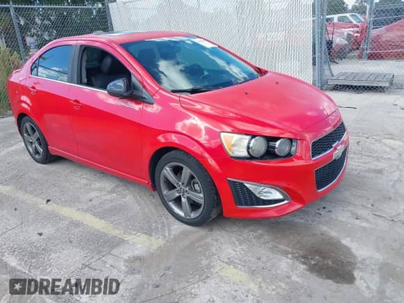 2015 Chevrolet Sonic RS with VIN 1G1JH5SB8F4168746, listed as a IAAI auction lot 43513687 with 152,468 mi miles and . Bid and sale history available at DreamBid. Image 1.