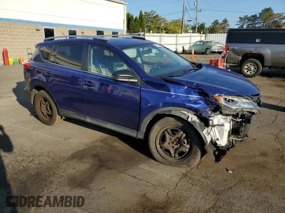 2015 Toyota RAV4 LE with VIN 2T3BFREV4FW398897, listed as a Copart auction lot 80547725 with 78,258 mi miles and Salvage title. Bid and sale history available at DreamBid. Image 4.