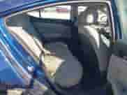 2018 Hyundai Elantra SEL с VIN 5NPD84LF0JH215285, выставлен на аукционе IAAI как лот 43323533 с пробегом 93 000 миль миль и . История ставок и продаж доступна на DreamBid. Изображение 8.