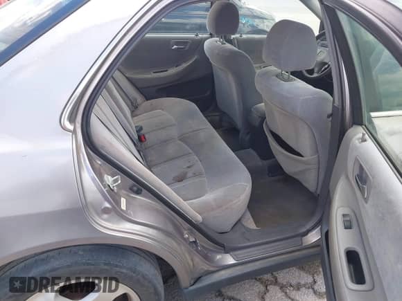 2000 Honda Accord LX с VIN 1HGCG1647YA038258, выставлен на аукционе IAAI как лот 42588839 с пробегом 145 598 миль миль и . История ставок и продаж доступна на DreamBid. Изображение 8.