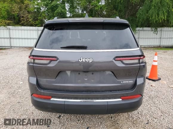 2024 Jeep Grand Cherokee Laredo with VIN 1C4RJJAG5R8626941, listed as a Copart auction lot 56101725 with Not provided miles and Salvage title. Bid and sale history available at DreamBid. Image 6.