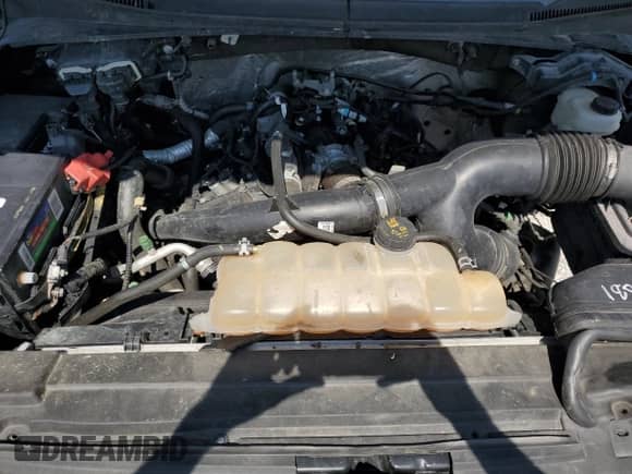 2017 Ford F-150 XL z VIN 1FTEW1EP4HFA44205, wystawiony jako Copart lot #61031245 z przebiegiem 97 814 mil mil oraz Szkoda całkowita • Salvage title. Historia ofert i sprzedaży dostępna na DreamBid. Obrazek 11.