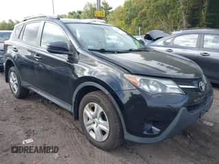 2015 Toyota RAV4 LE with VIN 2T3BFREV6FW234454, listed as a IAAI auction lot 43241870 with 213,721 mi miles and . Bid and sale history available at DreamBid. Image 1.