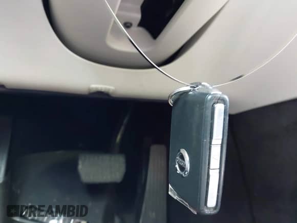 2020 Volvo S60 Momentum with VIN 7JR102FK8LG050814, listed as a IAAI auction lot 43441336 with 134,080 mi miles and . Bid and sale history available at DreamBid. Image 11.