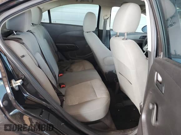 2019 Chevrolet Sonic LS с VIN 1G1JB5SB1K4103944, выставлен на аукционе Copart как лот 70919195 с пробегом 69 069 миль миль и Списание • Salvage title. История ставок и продаж доступна на DreamBid. Изображение 10.