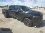 2020 Ram 1500 Limited с VIN 1C6RREHT9LN373111, выставлен на аукционе Copart как лот 53163465 с пробегом 111 321 миль миль и Списание • Salvage title. История ставок и продаж доступна на DreamBid. Изображение 4.