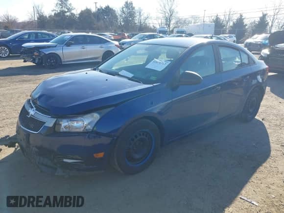 2013 Chevrolet Cruze LS with VIN 1G1PB5SH6D7266539, listed as a IAAI auction lot 41670222 with 95,439 mi miles and . Bid and sale history available at DreamBid. Image 2.