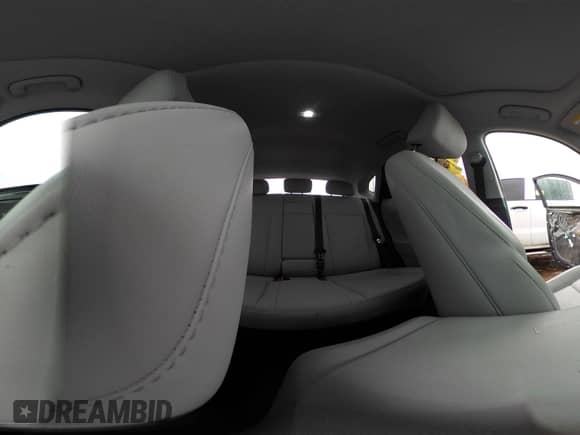 2025 Hyundai Kona Limited с VIN KM8HE3A32SU203784, выставлен на аукционе IAAI как лот 41867673 с пробегом 4 214 миль миль и . История ставок и продаж доступна на DreamBid. Изображение 22.